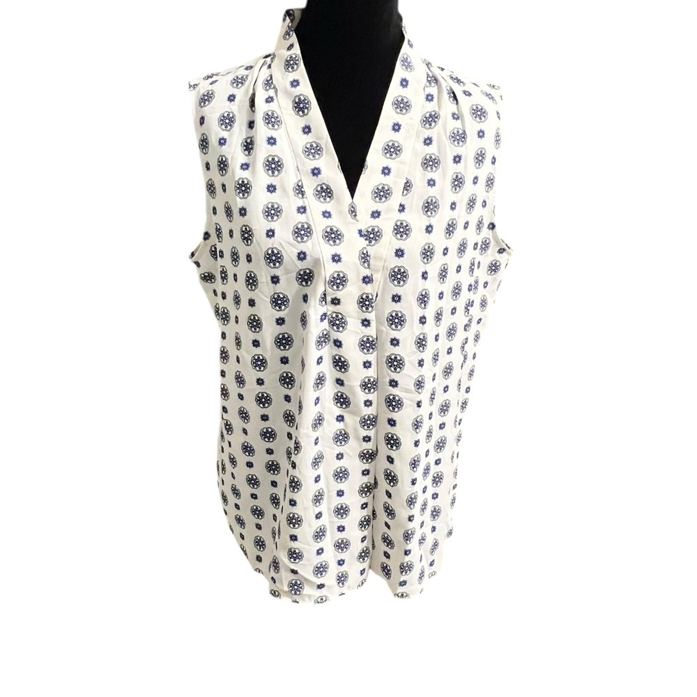Women's Talbots Petite Blouse LP White Blue Floral Sleeveless